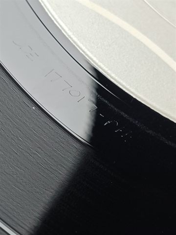 Side 1 Matrix Runout A1