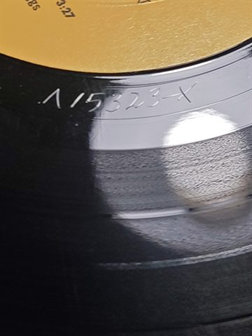 Side 2 Matrix Runout B3