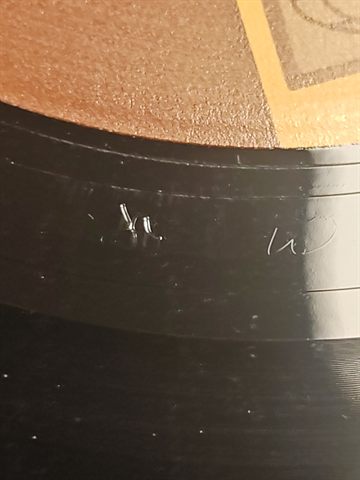 Side 3 Matrix Runout C2