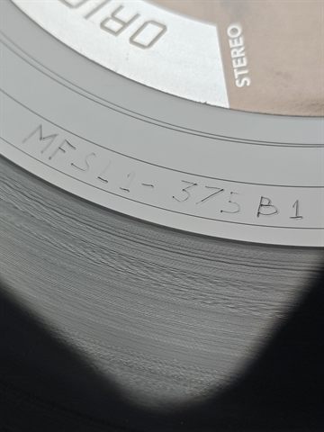 Side 2 Matrix Runout B1